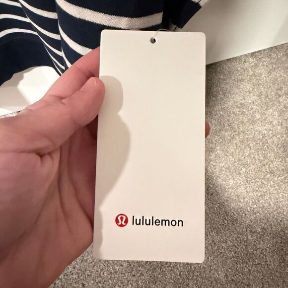NWT Lululemon "Perfectly Oversized Fleece Crew" in Large, Navy blue/white stripe - Picture 8 of 12